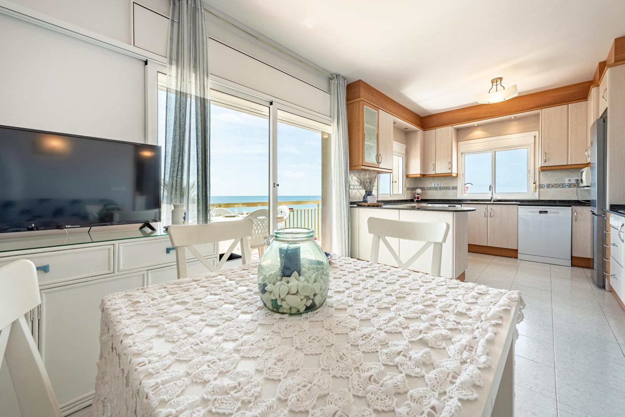 Apartamento Frente Al Mar Cambrils Exterior photo