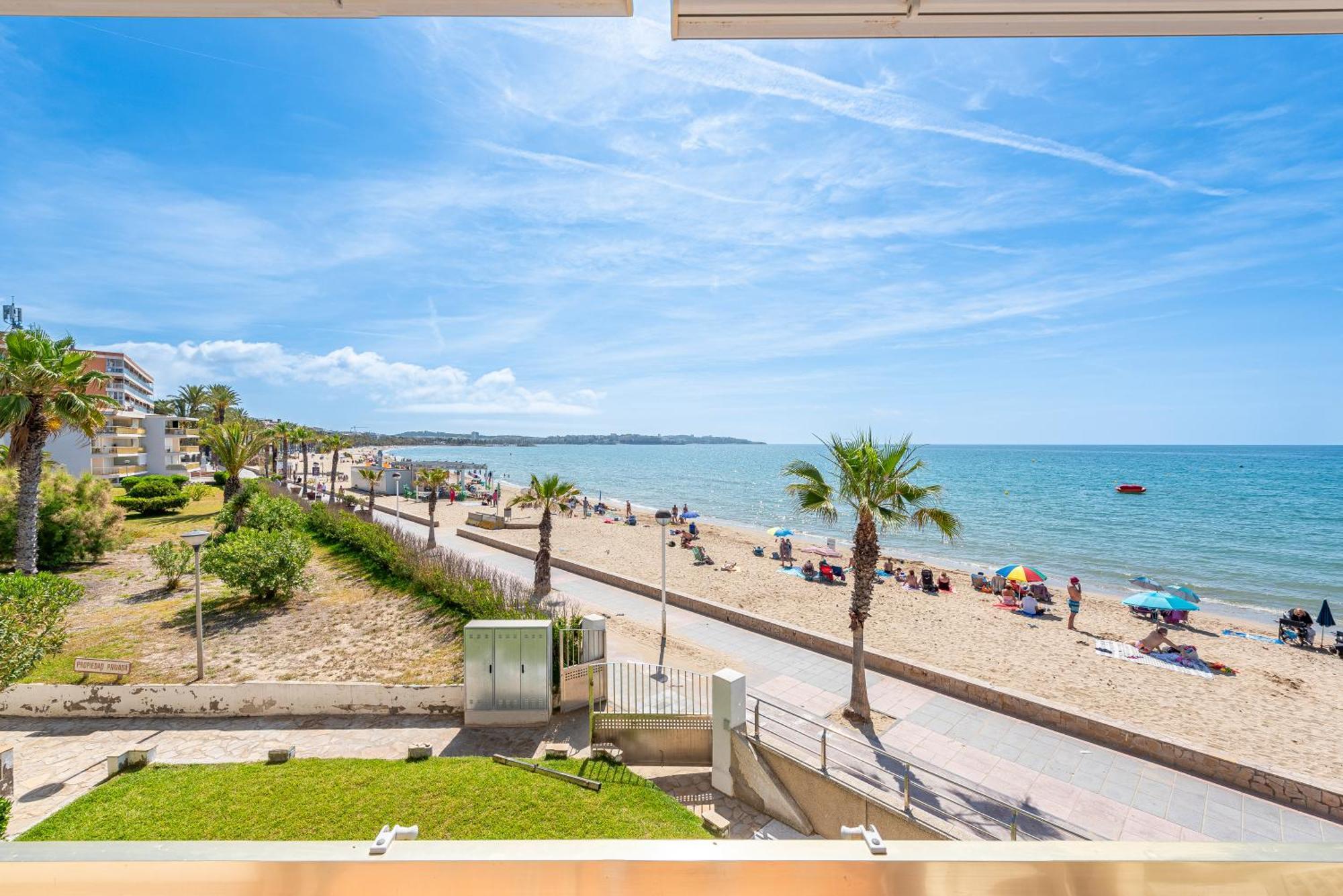Apartamento Frente Al Mar Cambrils Exterior photo